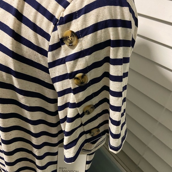 89th & Madison blouse - Picture 3 of 14